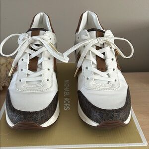 Michael Kors Mabel Trainer Sneakers - Tan